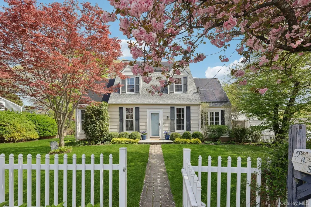 945 Harrison Drive Centerport NY 11721