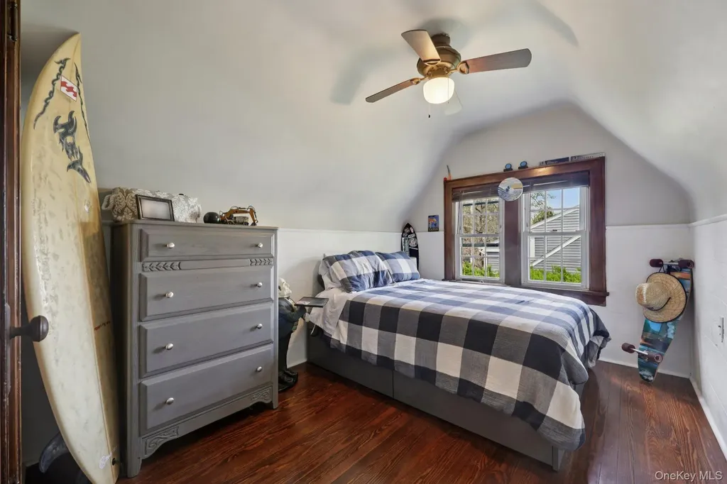 945 Harrison Drive Centerport NY 11721