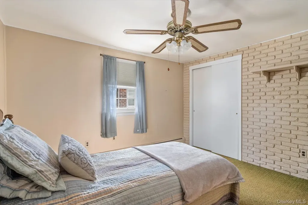 89 Bellevue Avenue Oceanside NY 11572