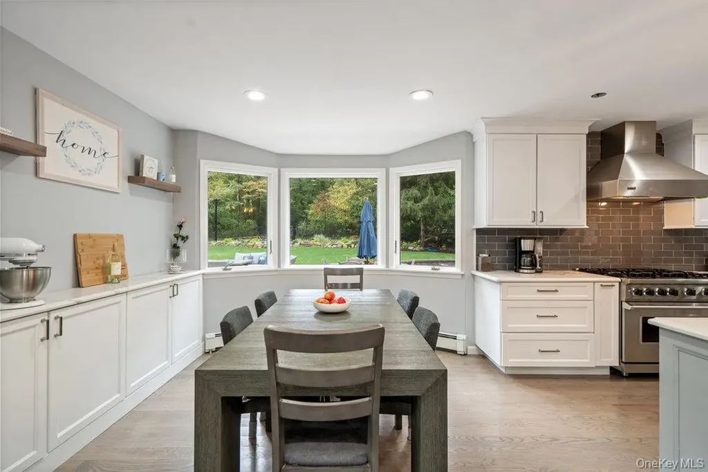 14 S Hollow Road Dix Hills NY 11746