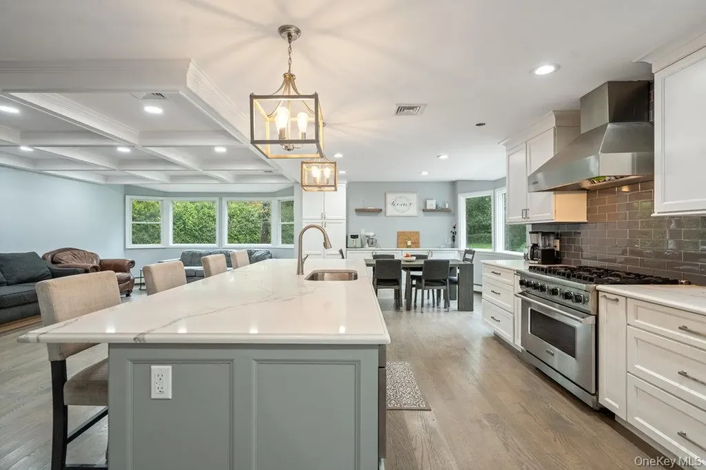 14 S Hollow Road Dix Hills NY 11746