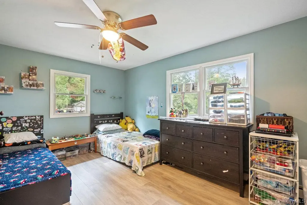 14 S Hollow Road Dix Hills NY 11746