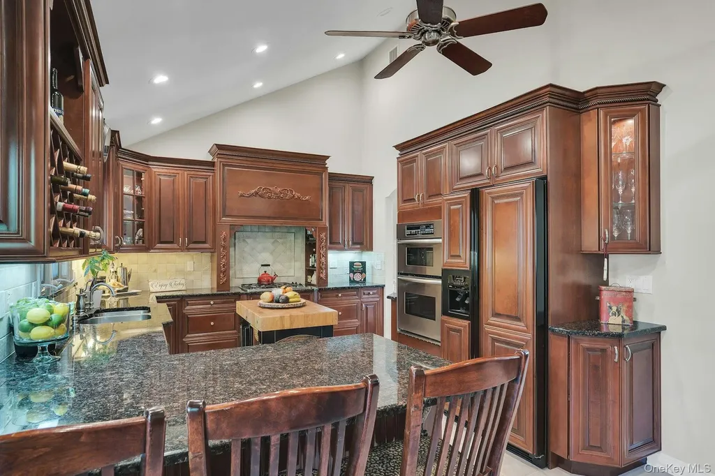101 Hayrick Lane Commack NY 11725