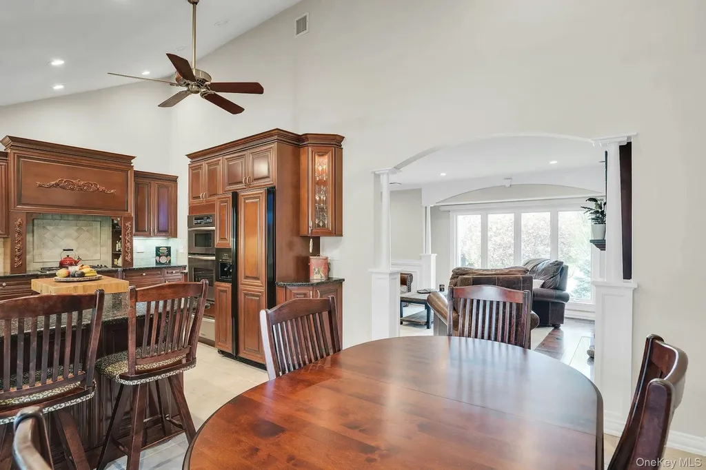 101 Hayrick Lane Commack NY 11725