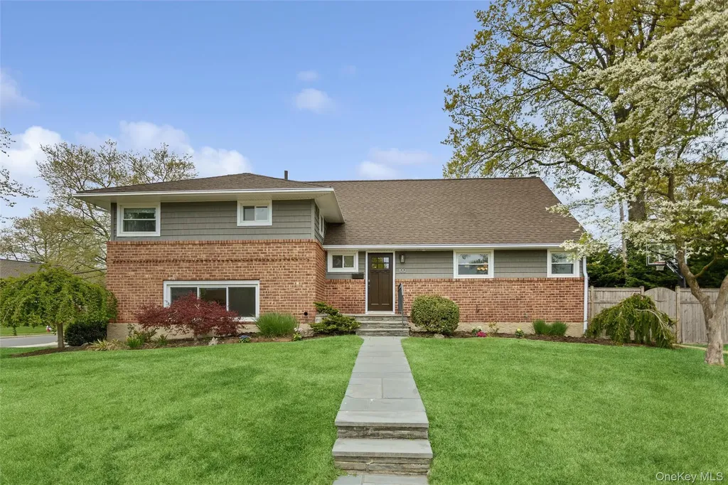 100 Westbury Avenue Plainview NY 11803
