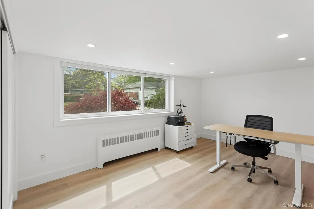 100 Westbury Avenue Plainview NY 11803