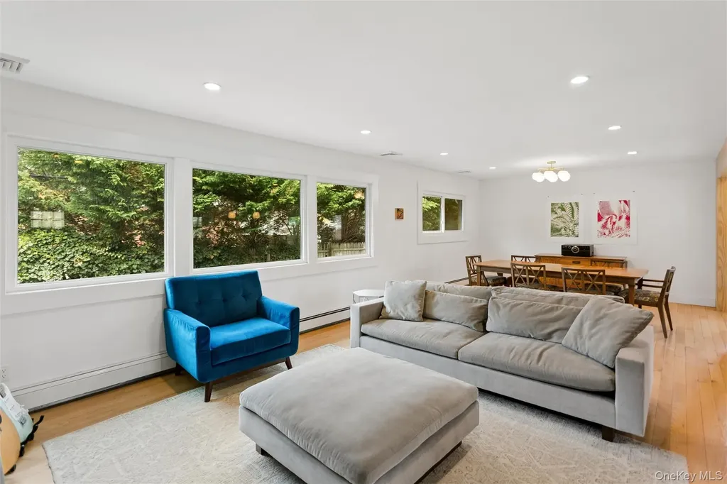 100 Westbury Avenue Plainview NY 11803