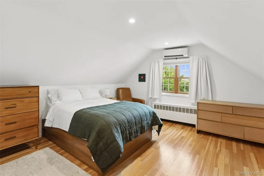 100 Westbury Avenue Plainview NY 11803