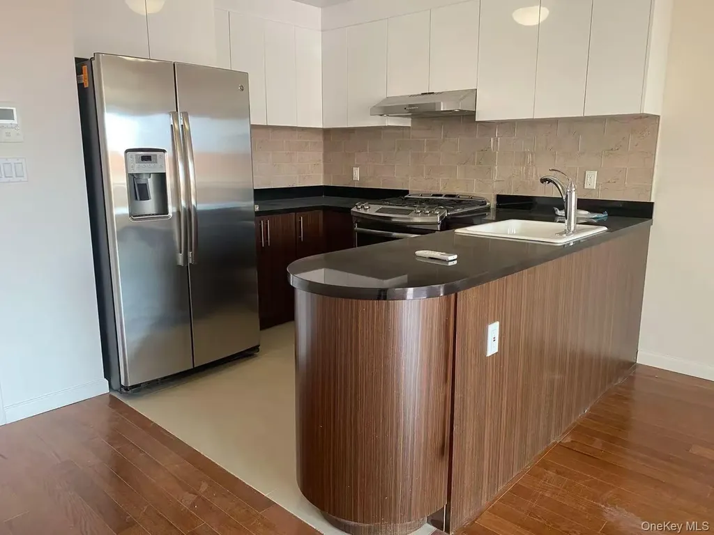 13646 41st Avenue Flushing NY 11355