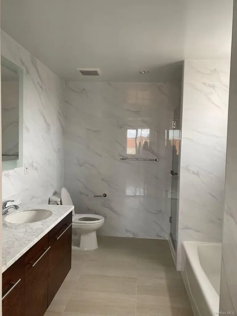 13646 41st Avenue Flushing NY 11355