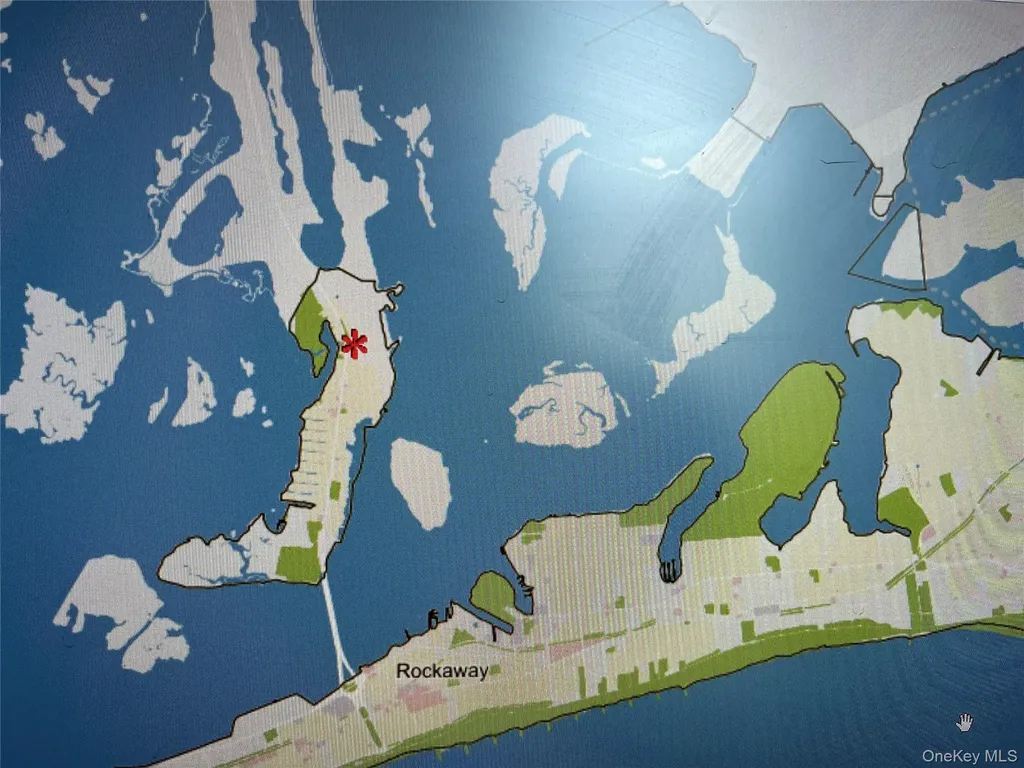 526/524 Cross Bay Boulevard Broad Channel NY 11693
