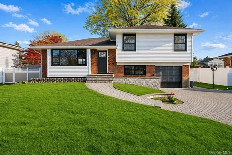 10 Lincoln Street Farmingdale NY 11735