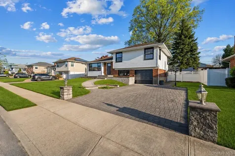 10 Lincoln Street Farmingdale NY 11735