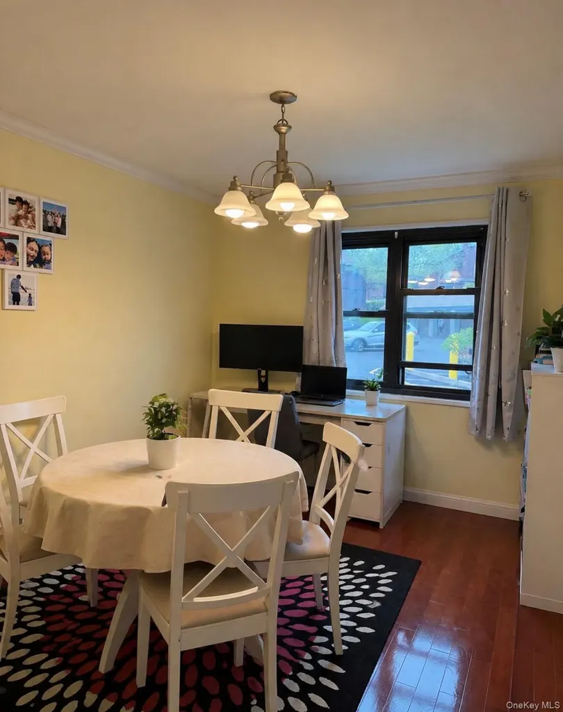 24614 57th Drive Douglaston NY 11362