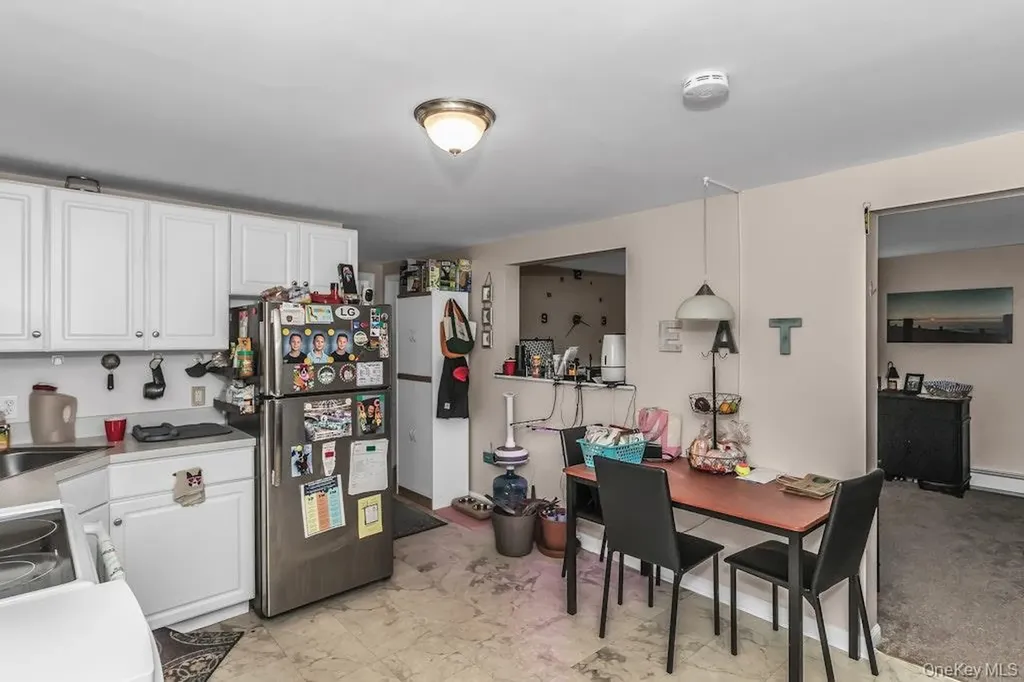 12 Spring Street Lindenhurst NY 11757