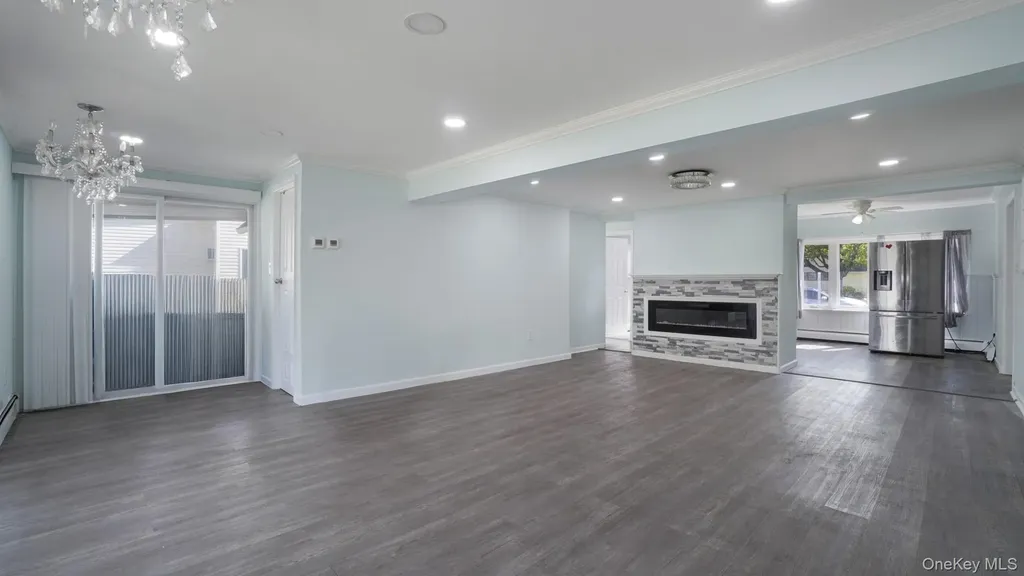 63 Blacksmith Road Levittown NY 11756