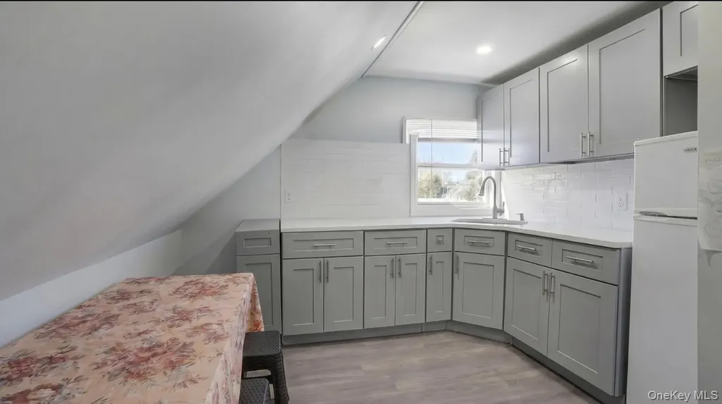 63 Blacksmith Road Levittown NY 11756