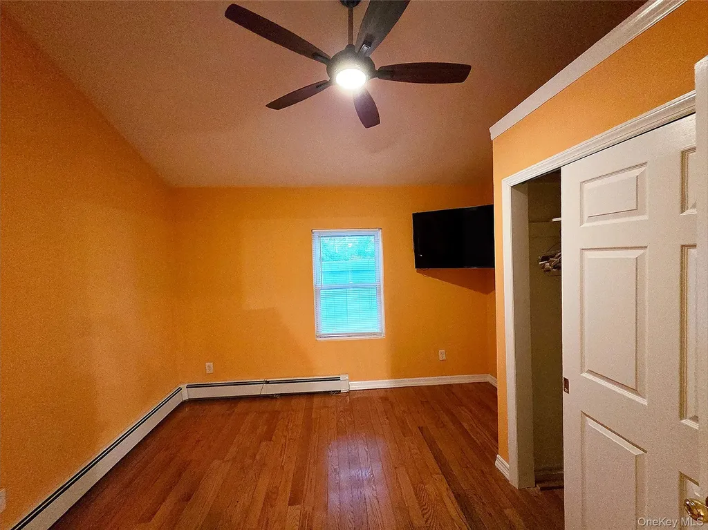 8 Roswell Avenue Oceanside NY 11572