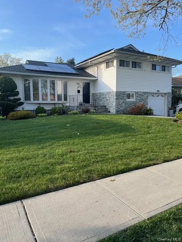Uniondale NY 11553