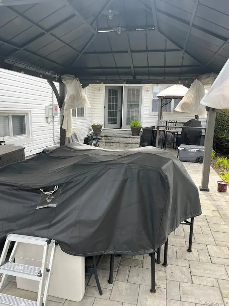 Uniondale NY 11553