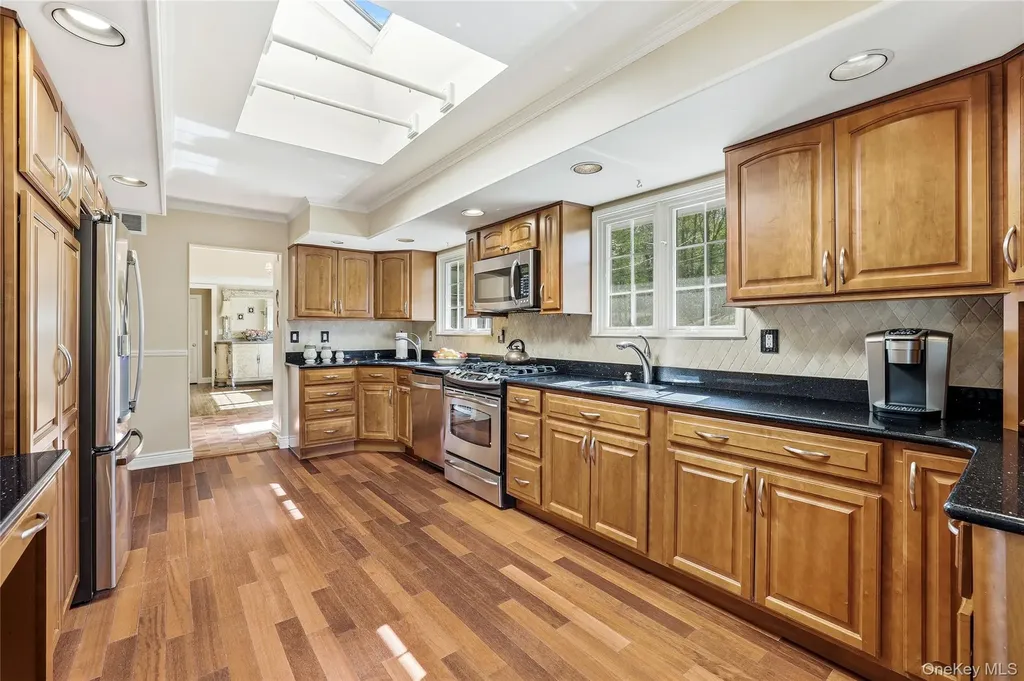 35 Mayer Drive Suffern NY 10901