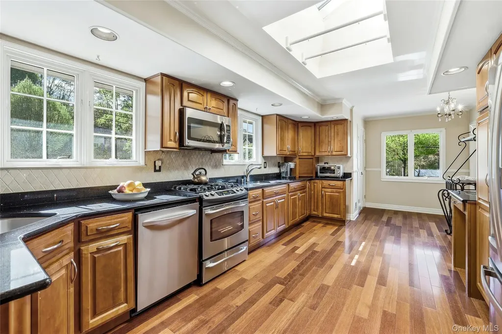 35 Mayer Drive Suffern NY 10901