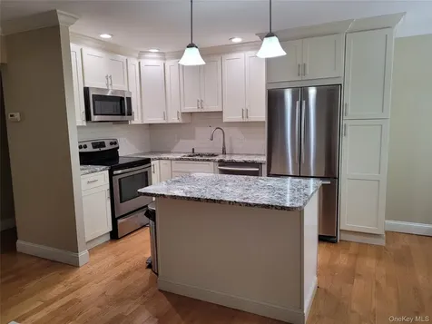 15F Essex Place Yorktown Heights NY 10598
