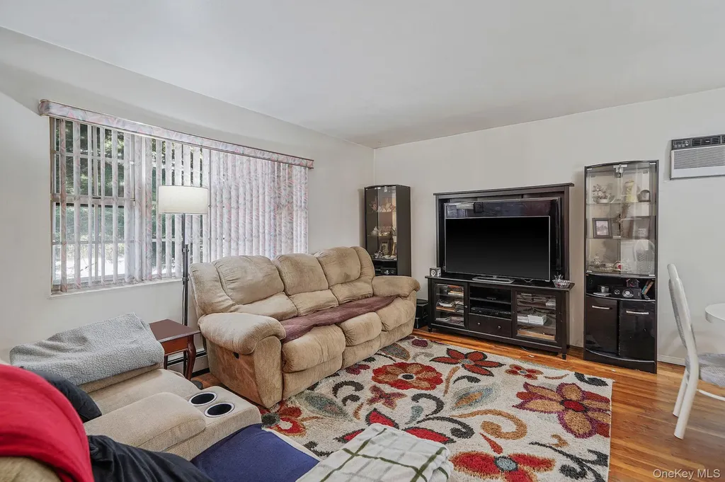 2771 Pond Road Ronkonkoma NY 11779