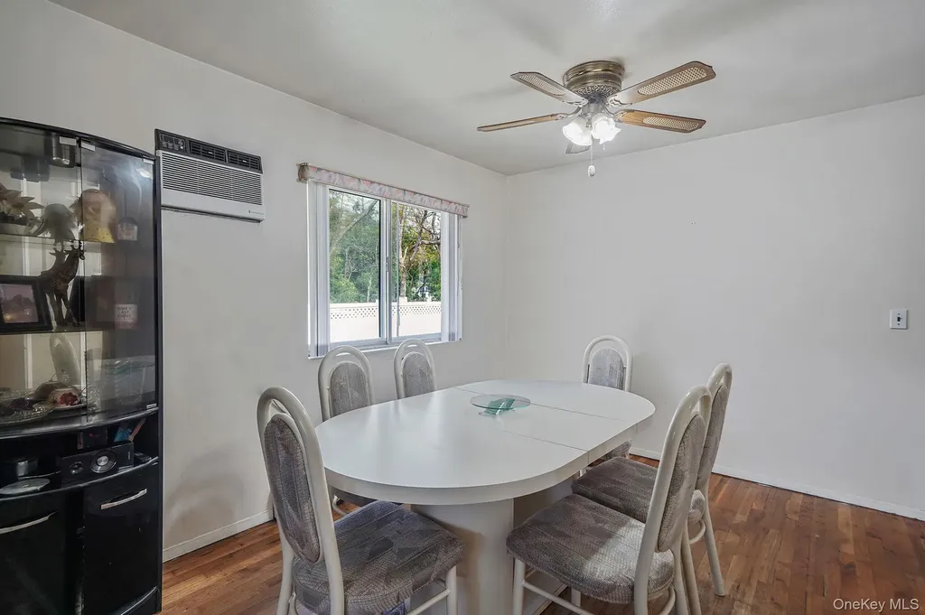 2771 Pond Road Ronkonkoma NY 11779