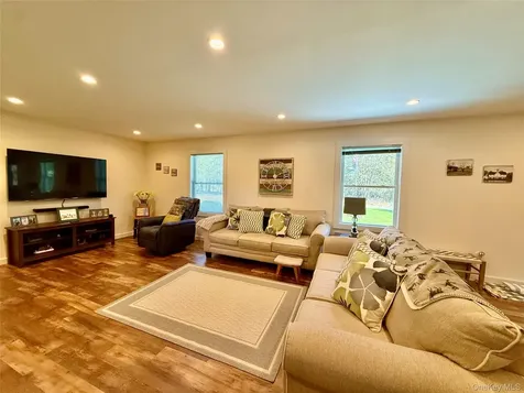 61 Pioneer Drive Swan Lake NY 12783