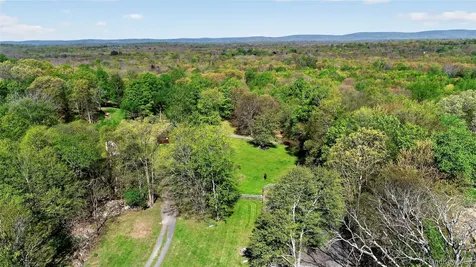 114 Last Road Middletown NY 10941