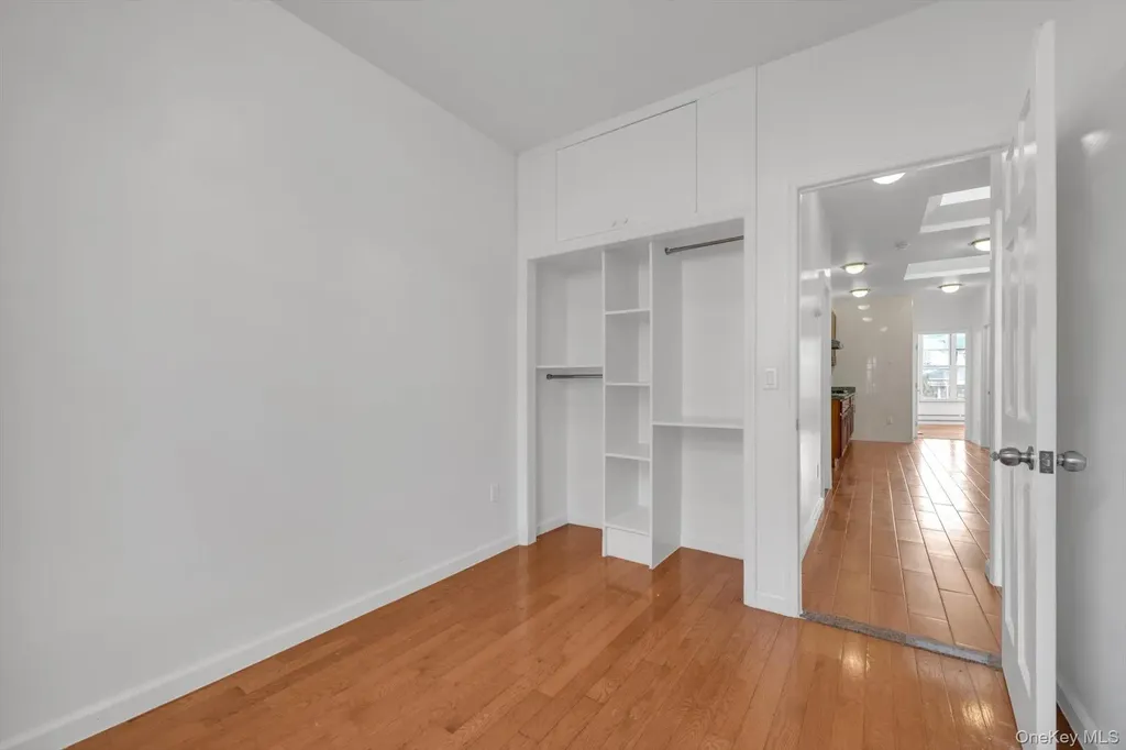 8421 7th Avenue Brooklyn NY 11228