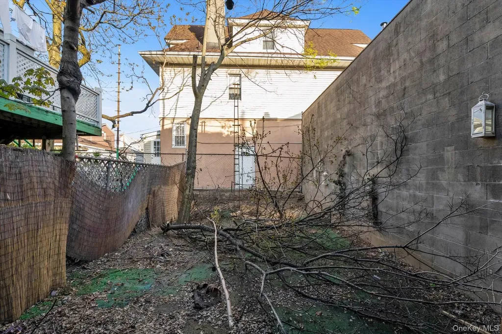 8421 7th Avenue Brooklyn NY 11228