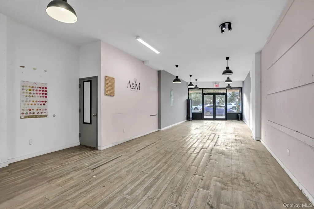 8421 7th Avenue Brooklyn NY 11228