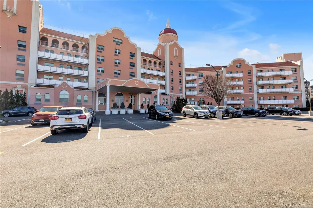 2 Richmond Road Long Beach NY 11561