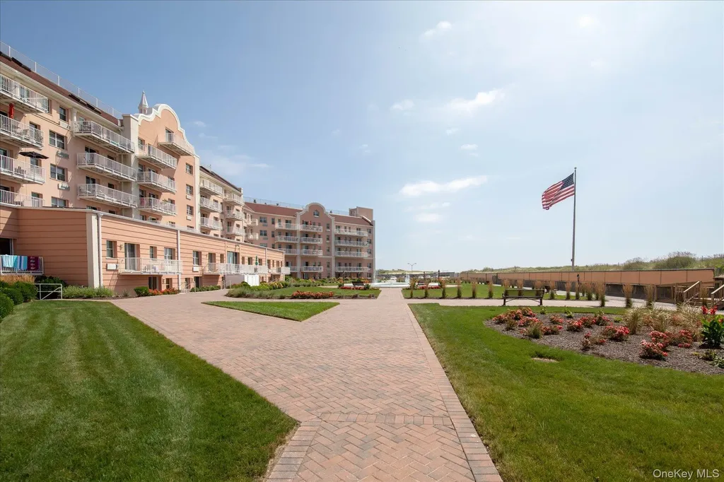 2 Richmond Road Long Beach NY 11561