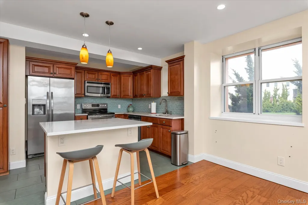 2 Richmond Road Long Beach NY 11561