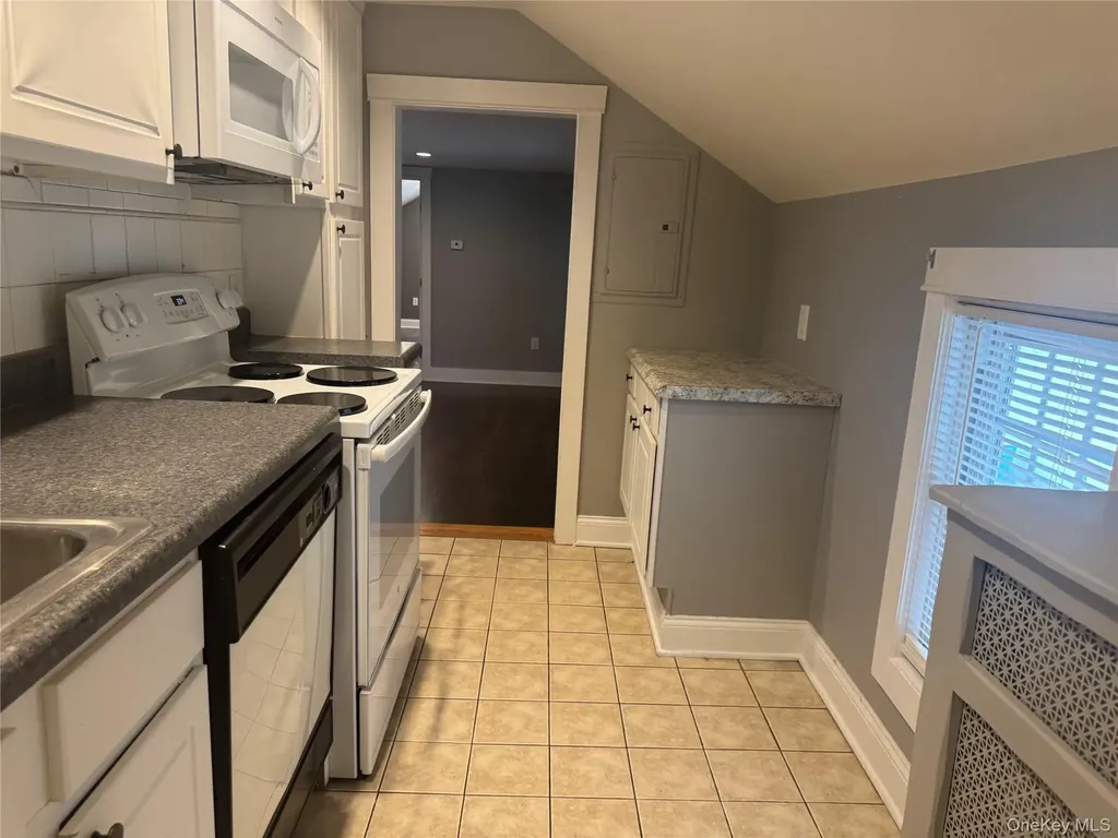 1035 Main Street Fishkill NY 12524