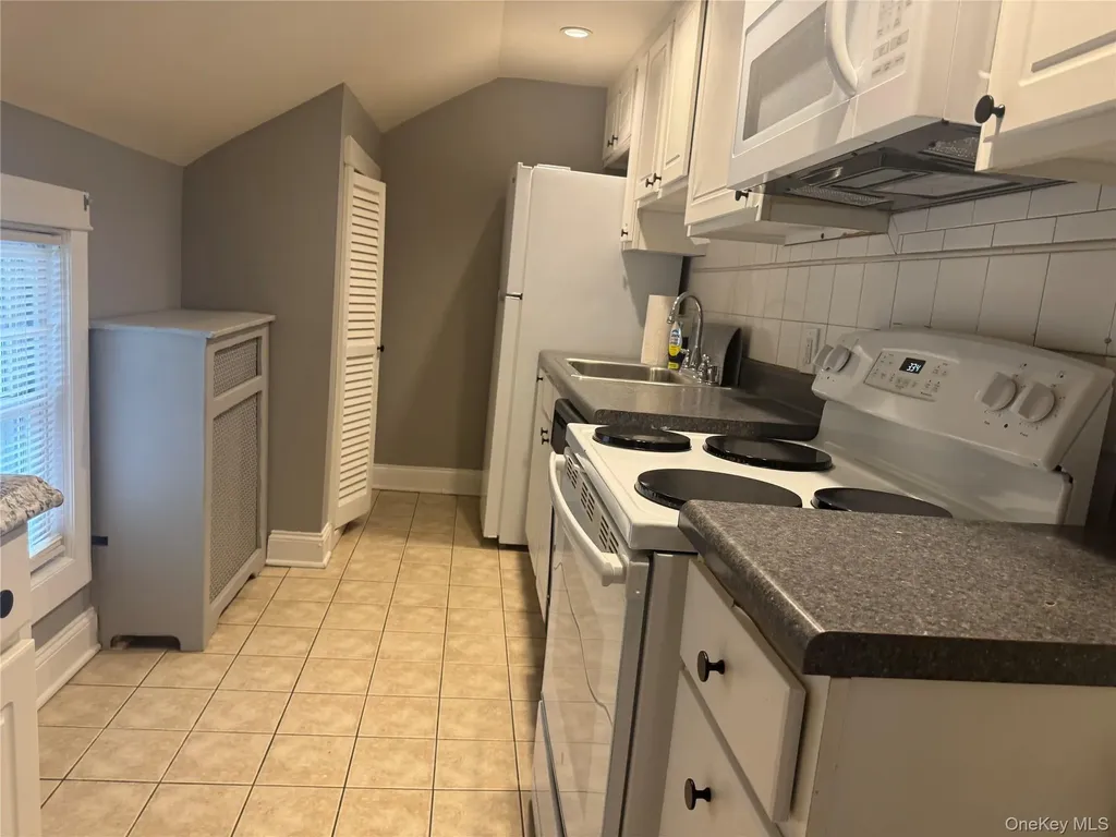 1035 Main Street Fishkill NY 12524