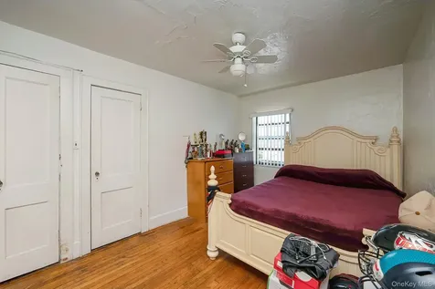 61 Continental Place Glen Cove NY 11542