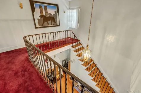 61 Continental Place Glen Cove NY 11542
