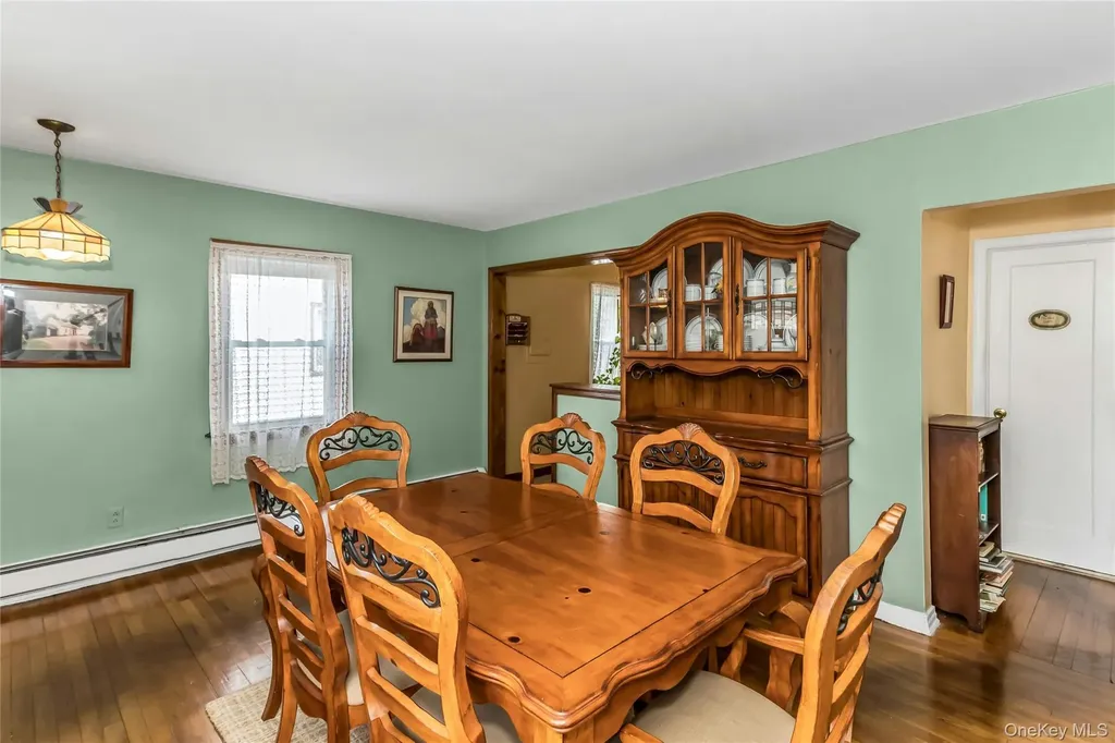 97 Horton Road Valley Stream NY 11581