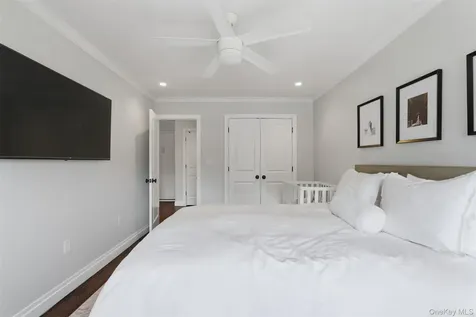 828 Pelhamdale Avenue New Rochelle NY 10801