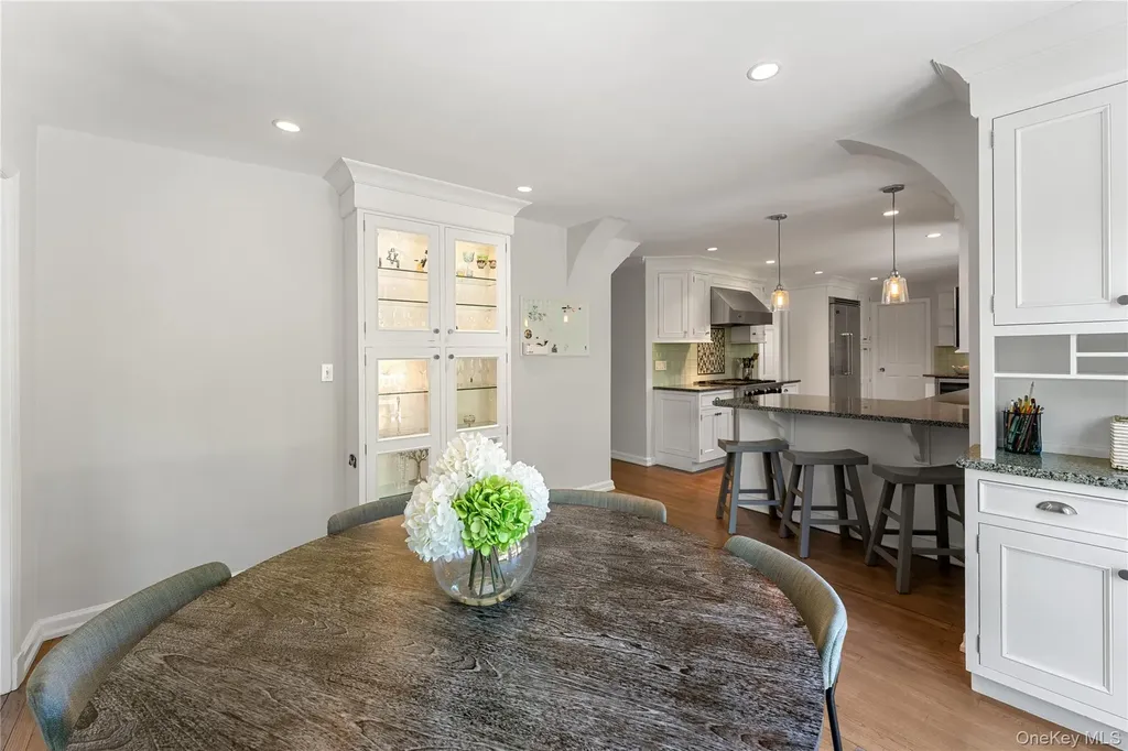 33 Byron Lane Larchmont NY 10538