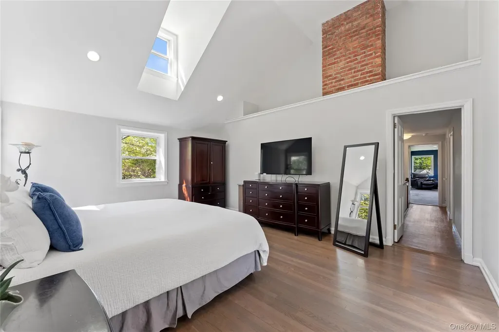 33 Byron Lane Larchmont NY 10538