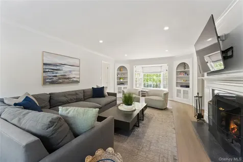 33 Byron Lane Larchmont NY 10538