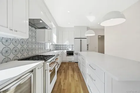 217 Greenwich Road Bedford NY 10506