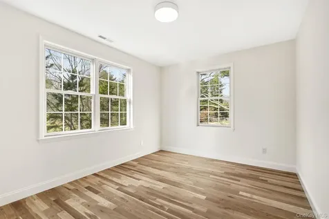 217 Greenwich Road Bedford NY 10506