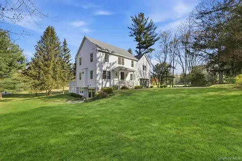 217 Greenwich Road Bedford NY 10506