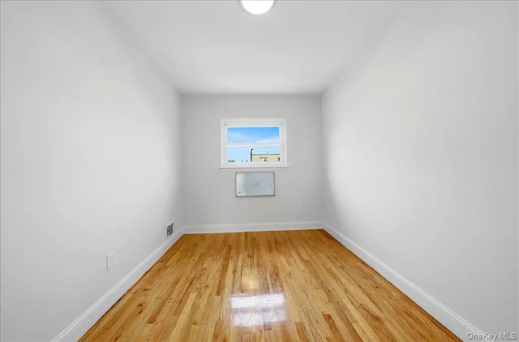278 Balcom Avenue Bronx NY 10465